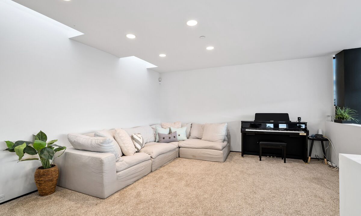 Photo of Livingroom in Del Mar Heights