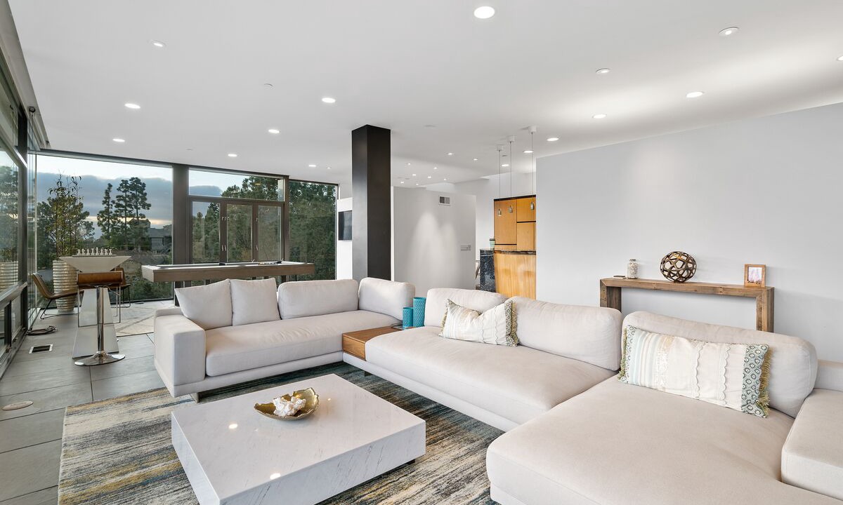 Photo of Livingroom in Del Mar Heights