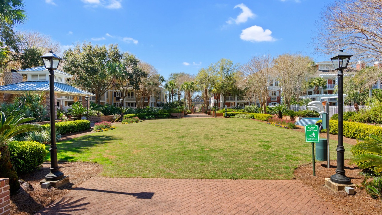 Photo of Outdoor in Baytowne Wharf