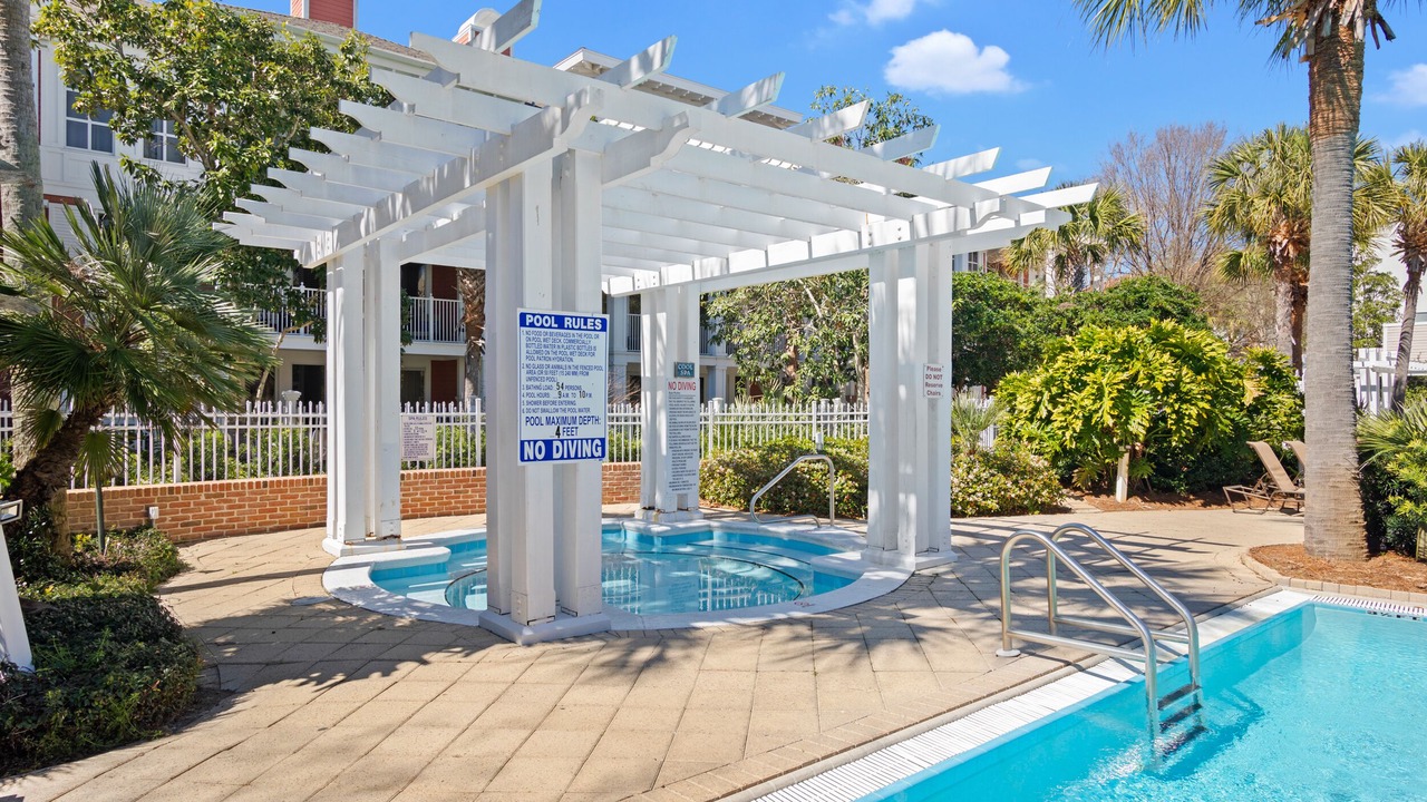 Photo of Outdoor in Baytowne Wharf