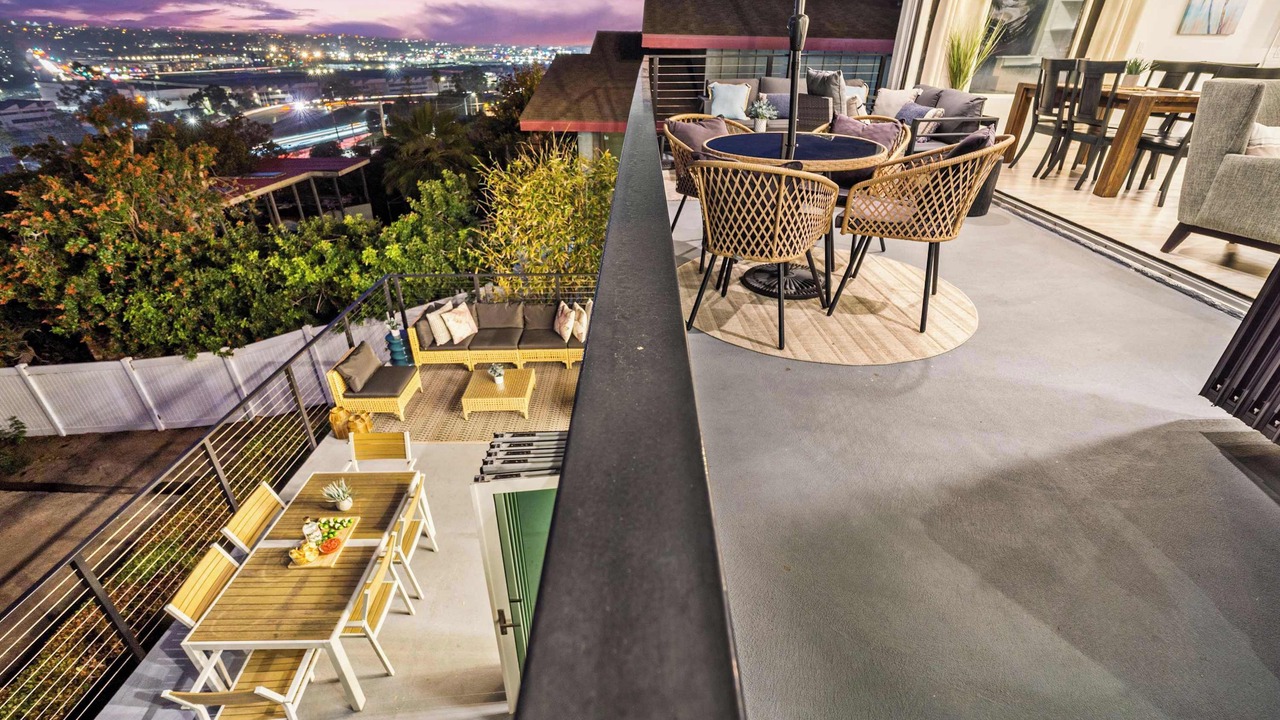 Photo of Outdoor in Mission Hills