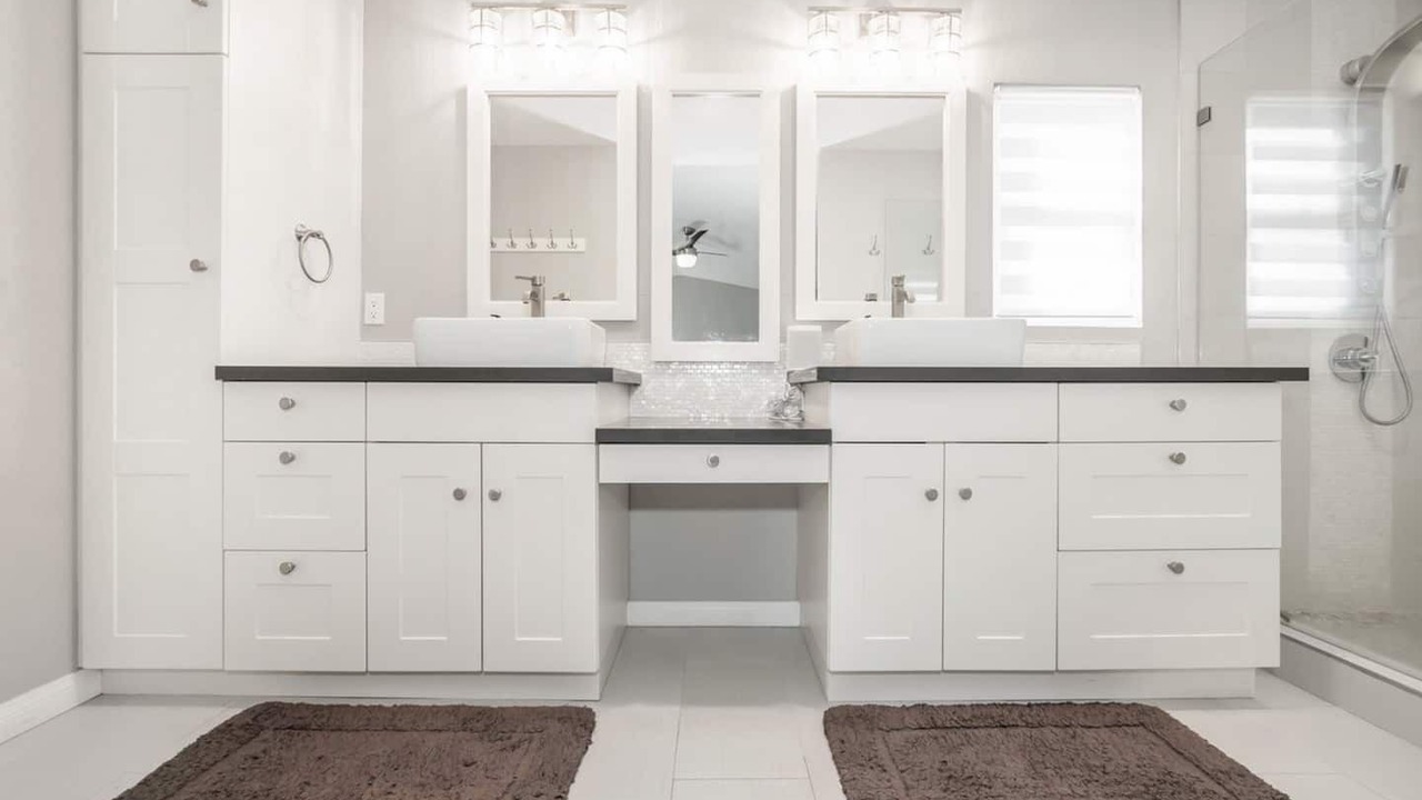 Photo of Bathroom in Allied Gardens