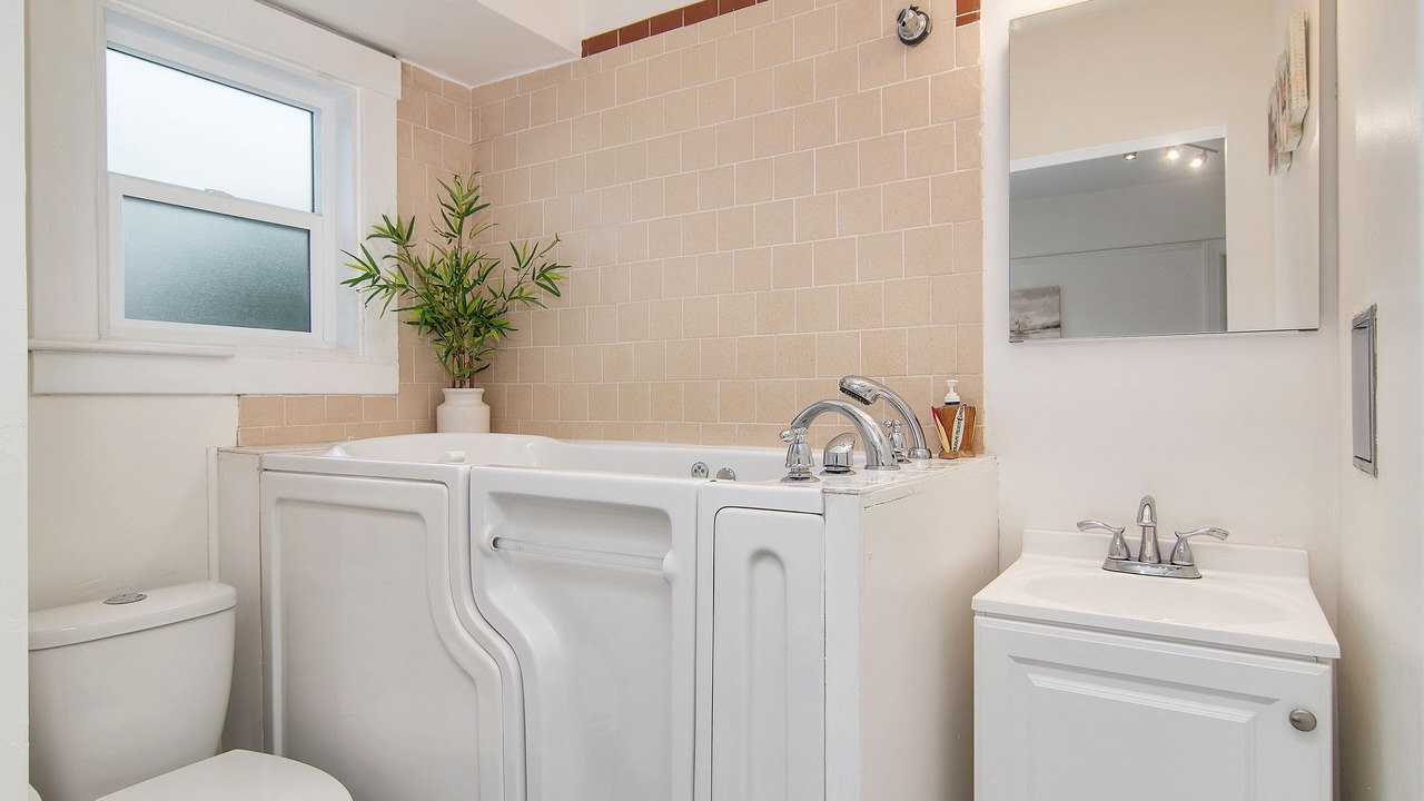 Photo of Bathroom in Mission Hills