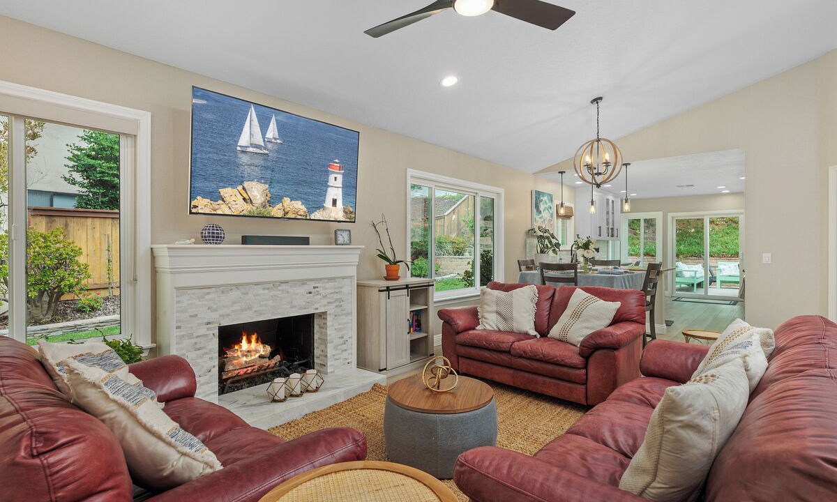 Photo of Livingroom in Carmel Valley