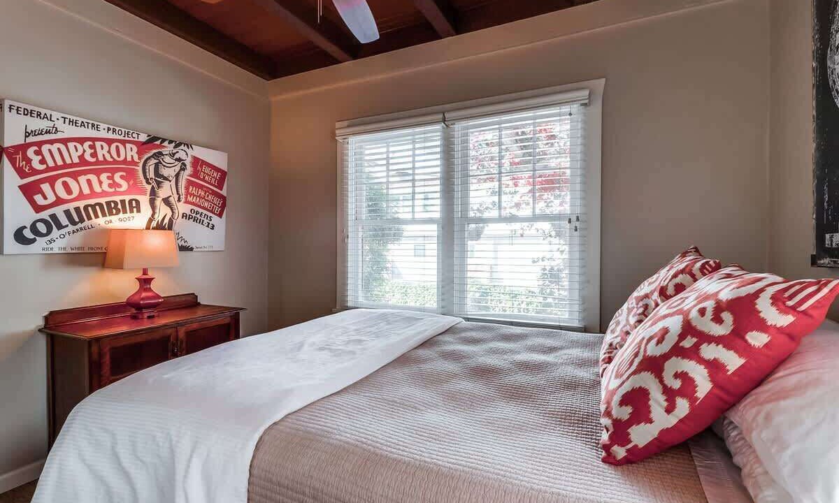 Photo of Bedroom in Beach Barber Tract
