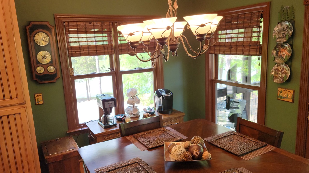 Photo of Bedroom in Cedar Bluff