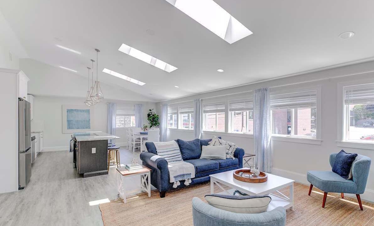 Photo of Livingroom in Yachting Village