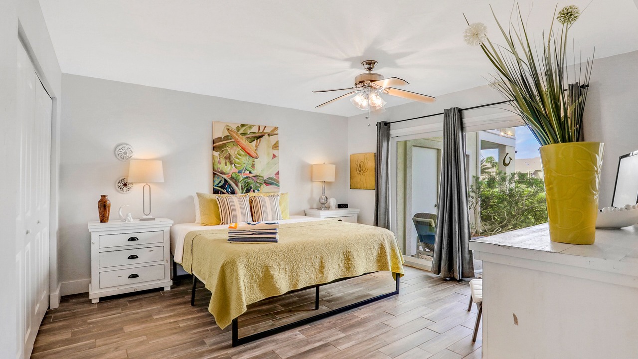 Photo of Bedroom in Butler Beach