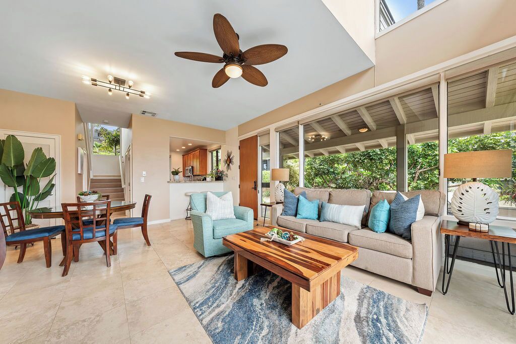 Photo of Livingroom in Napili