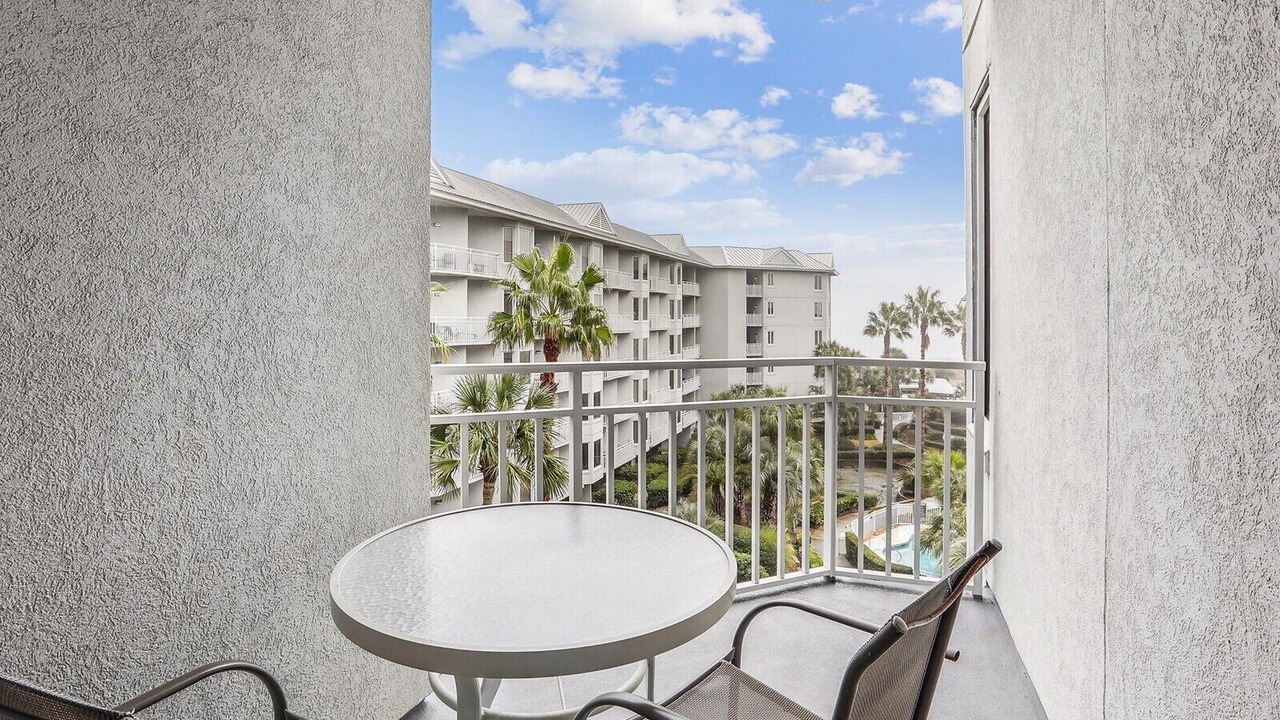 Photo of Patio Balcony in North Forest Beach
