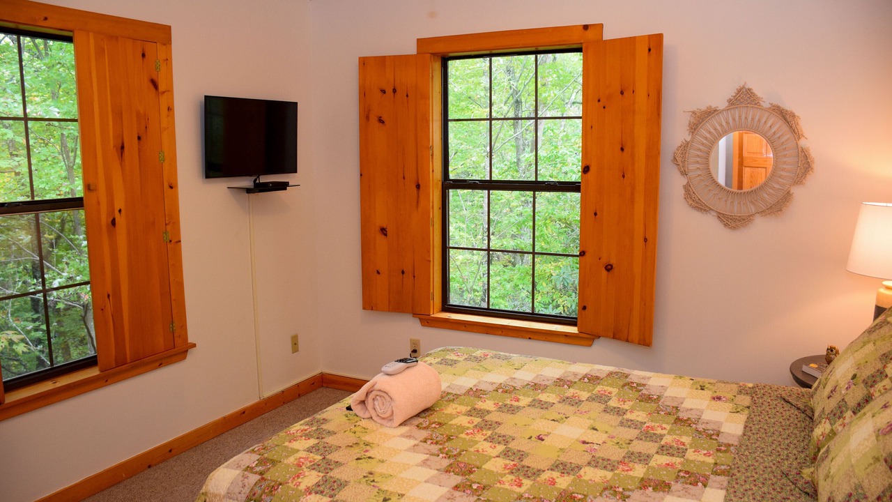Photo of Bedroom in Townsend