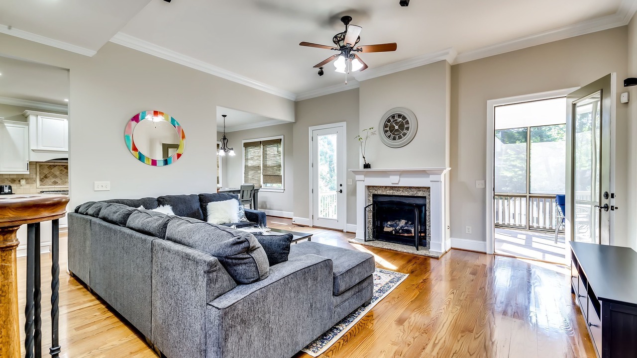 Photo of Livingroom in Ashford Park