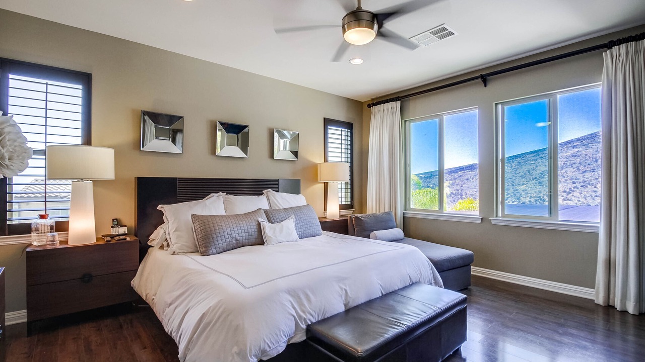 Photo of Bedroom in Spring Valley