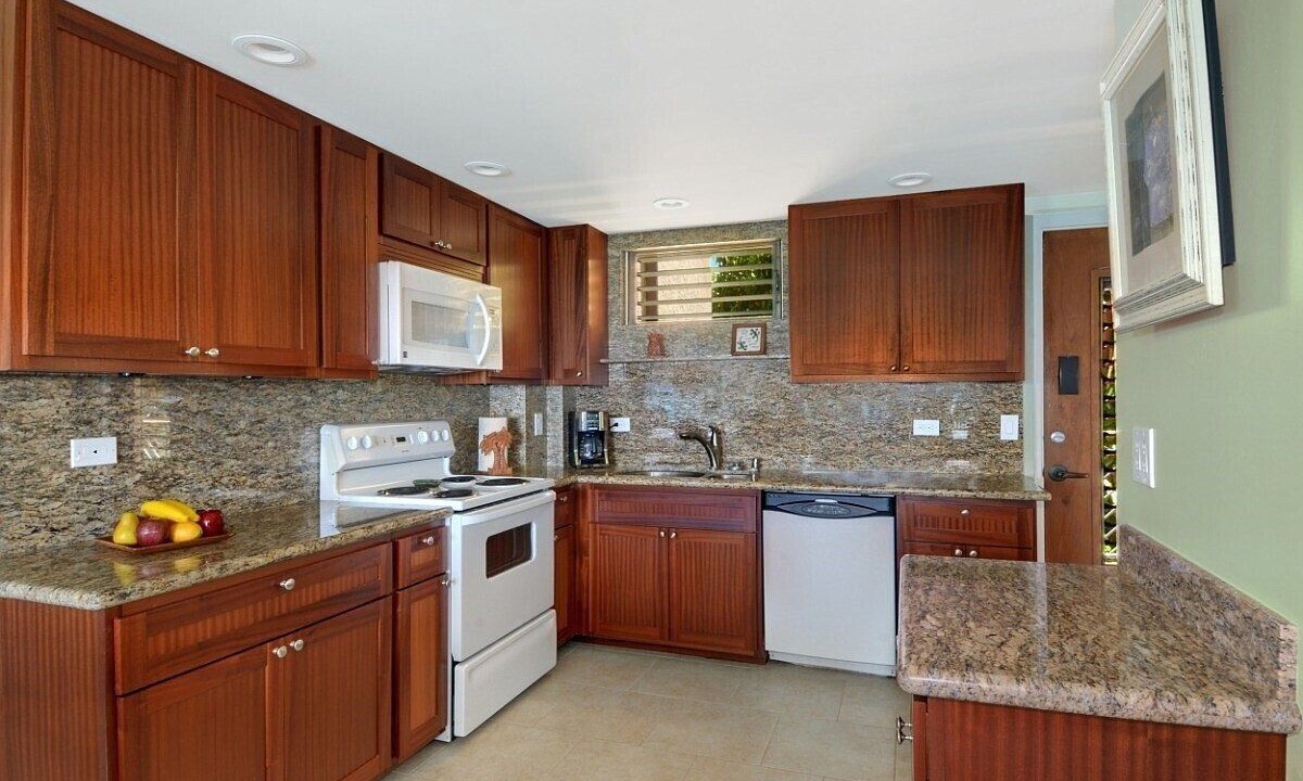 Photo of Kitchen in Poipu