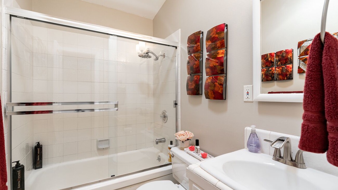 Photo of Bathroom in Clairemont