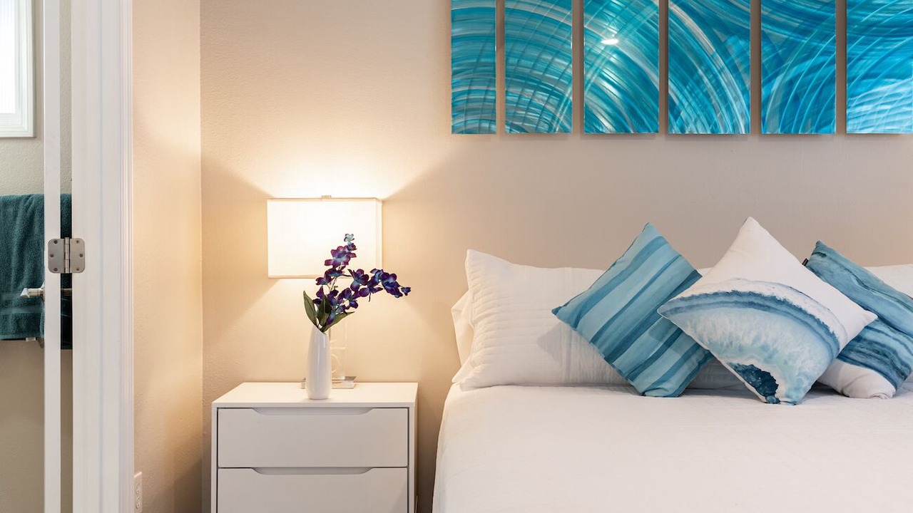 Photo of Bedroom in Clairemont