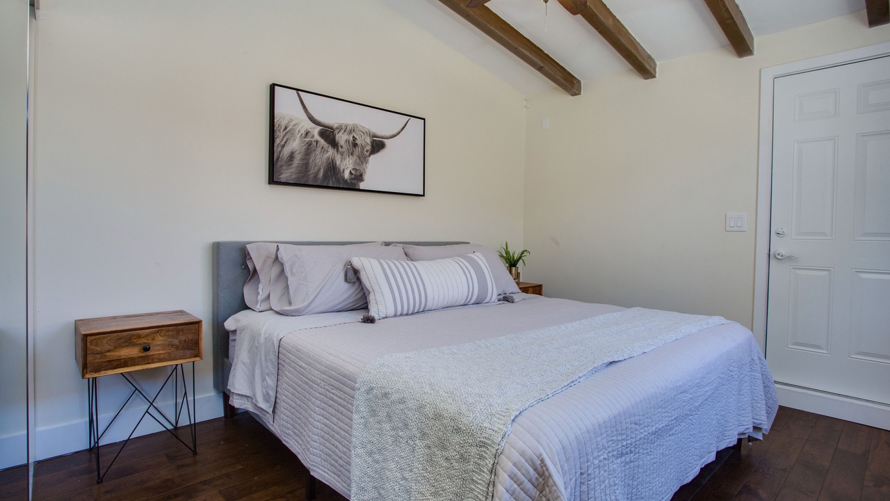 Photo of Bedroom in North Clairemont