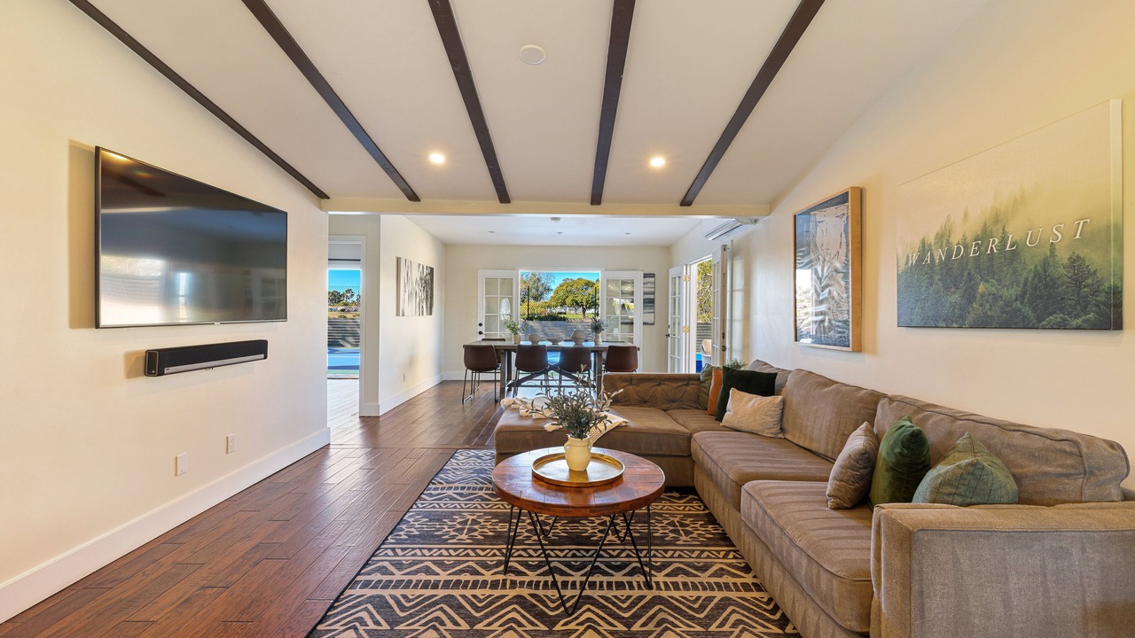 Photo of Bedroom in North Clairemont