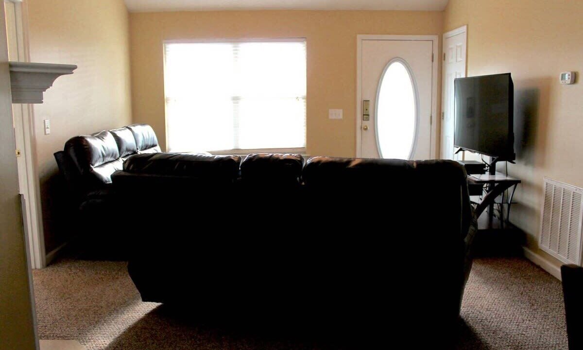 Photo of Livingroom in Millersville