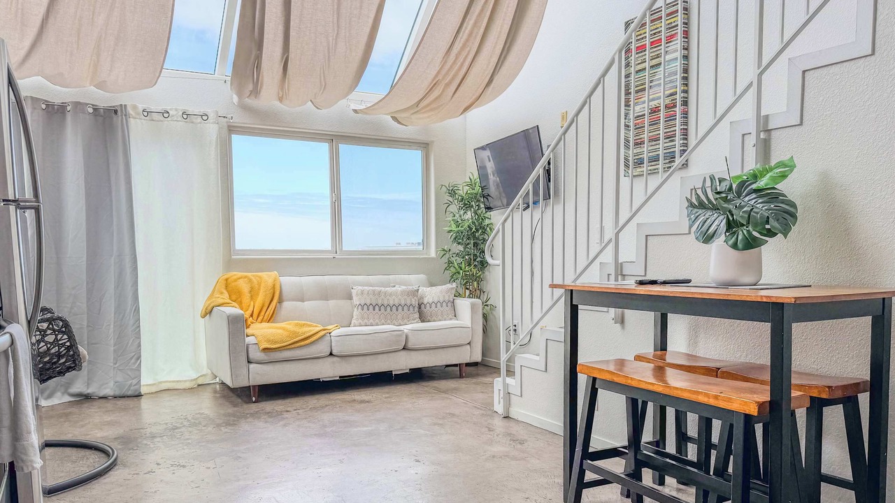 Photo of Livingroom in Little Italy