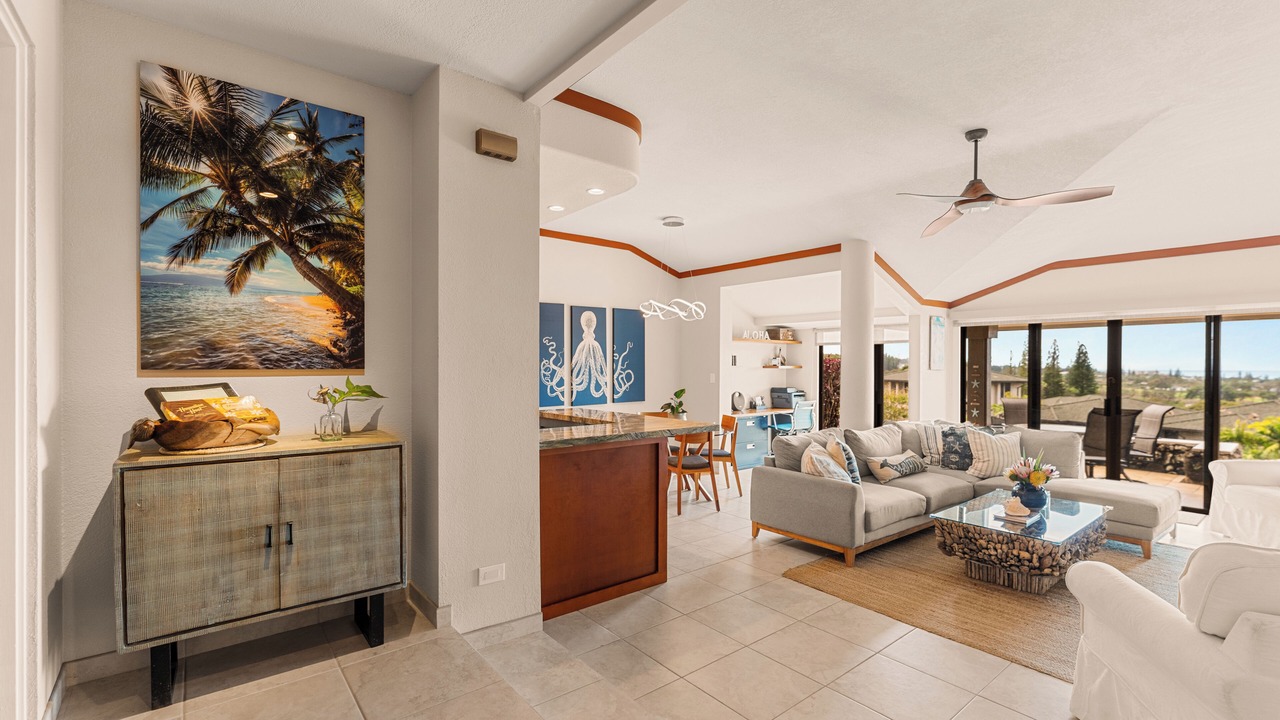 Photo of Livingroom in Kapalua