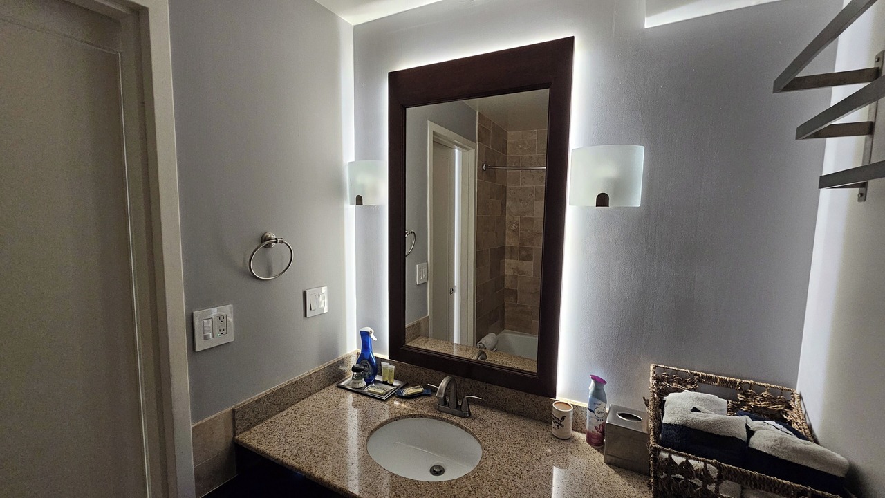 Photo of Bathroom in Hanamaulu