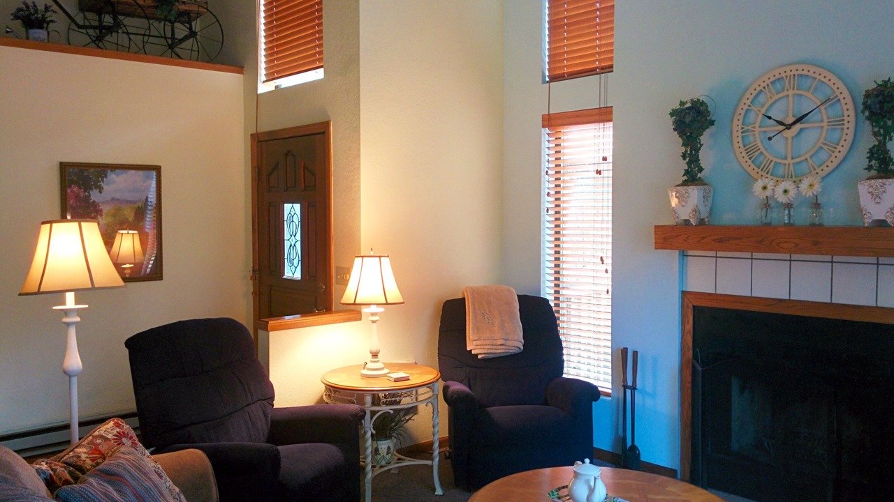 Photo of Livingroom in Pinetop