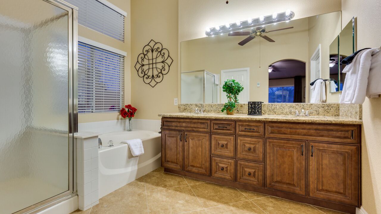 Photo of Bathroom in Elkhorn