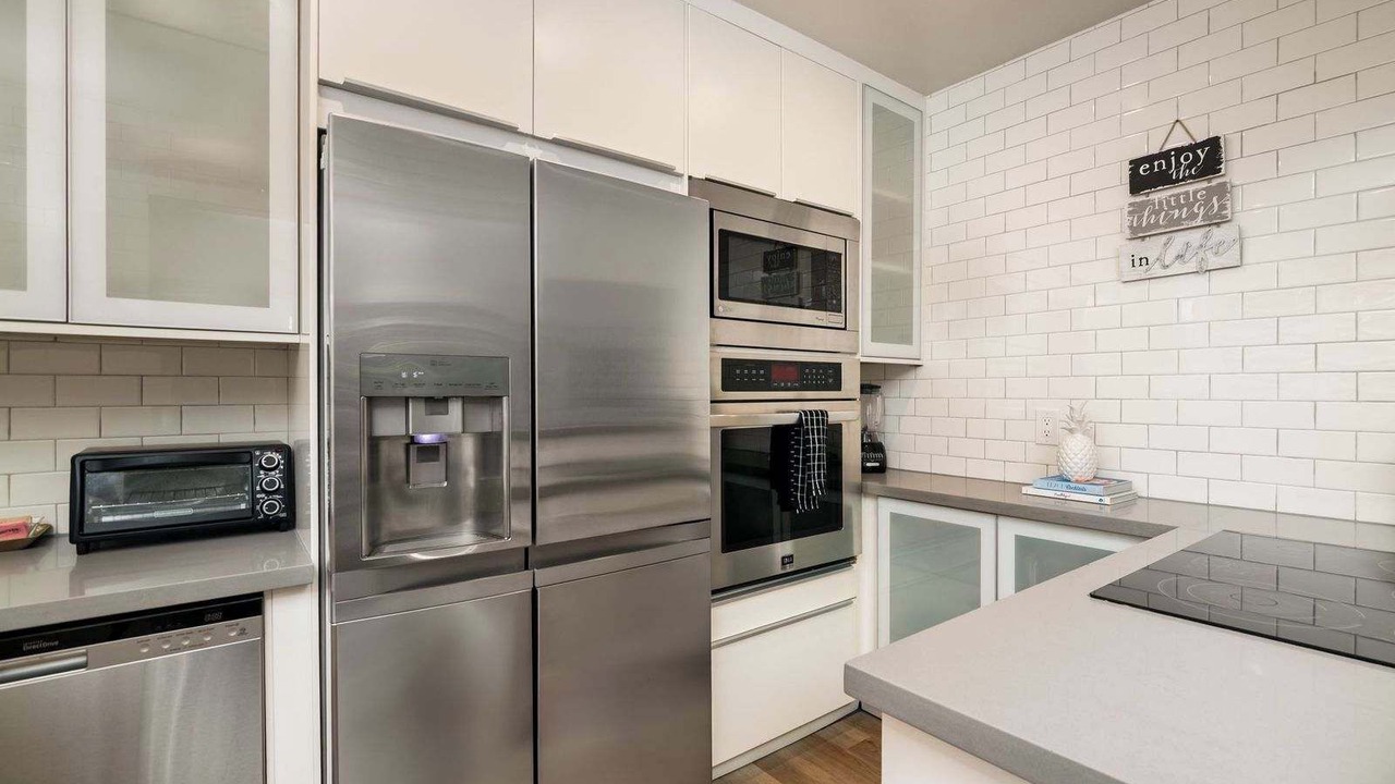 Photo of Kitchen in La Jolla Shores