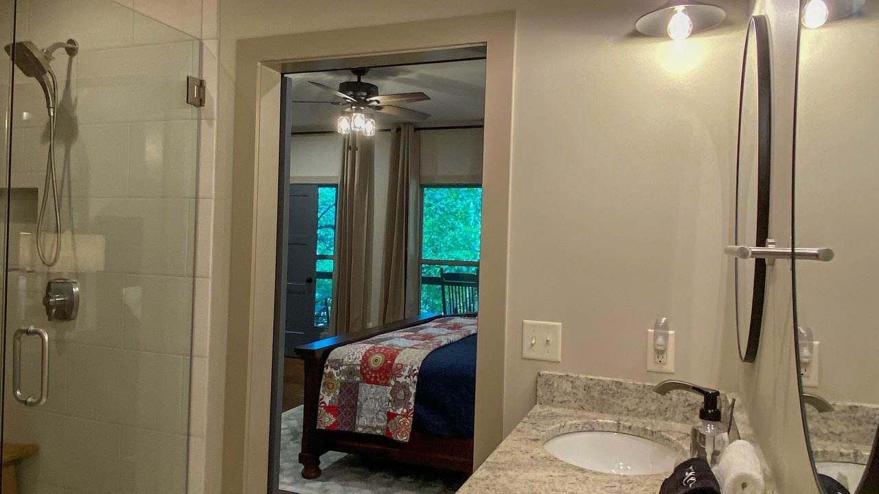 Photo of Bathroom in Mentone