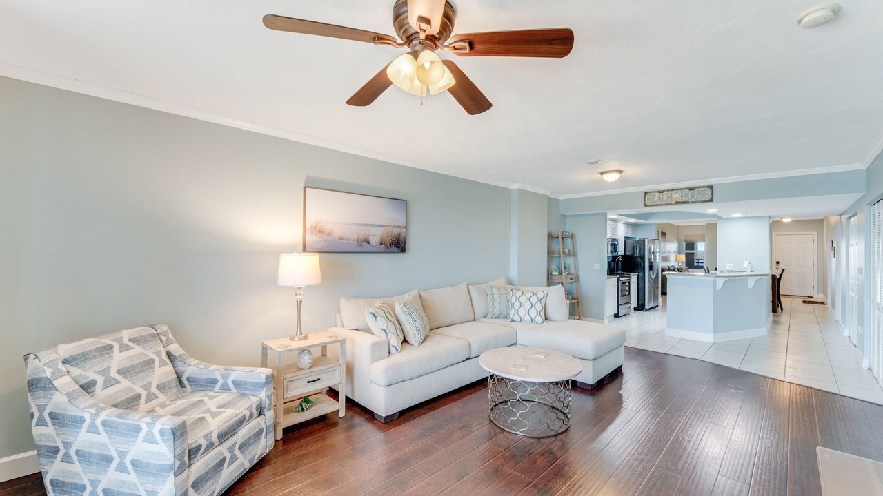 Photo of Livingroom in Daytona Beach Shores
