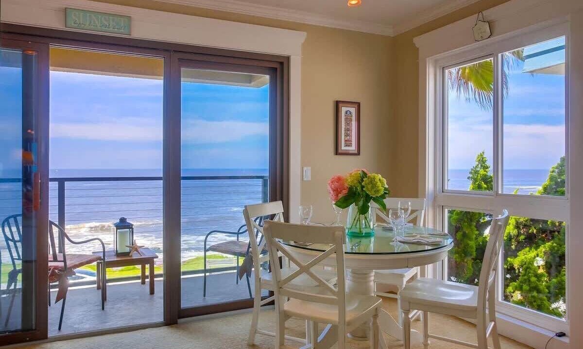 Photo of Others in Village of La Jolla