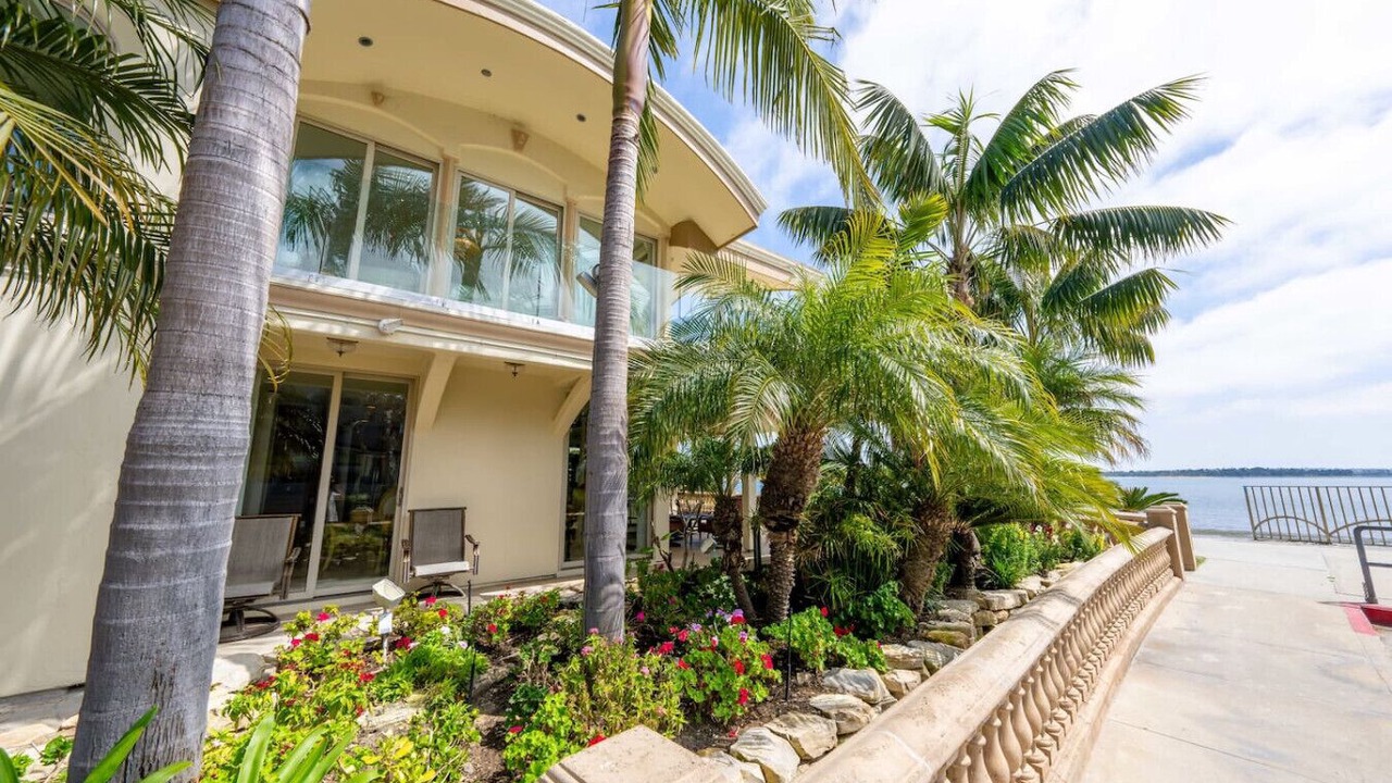 Photo of Patio Balcony in Crown Point