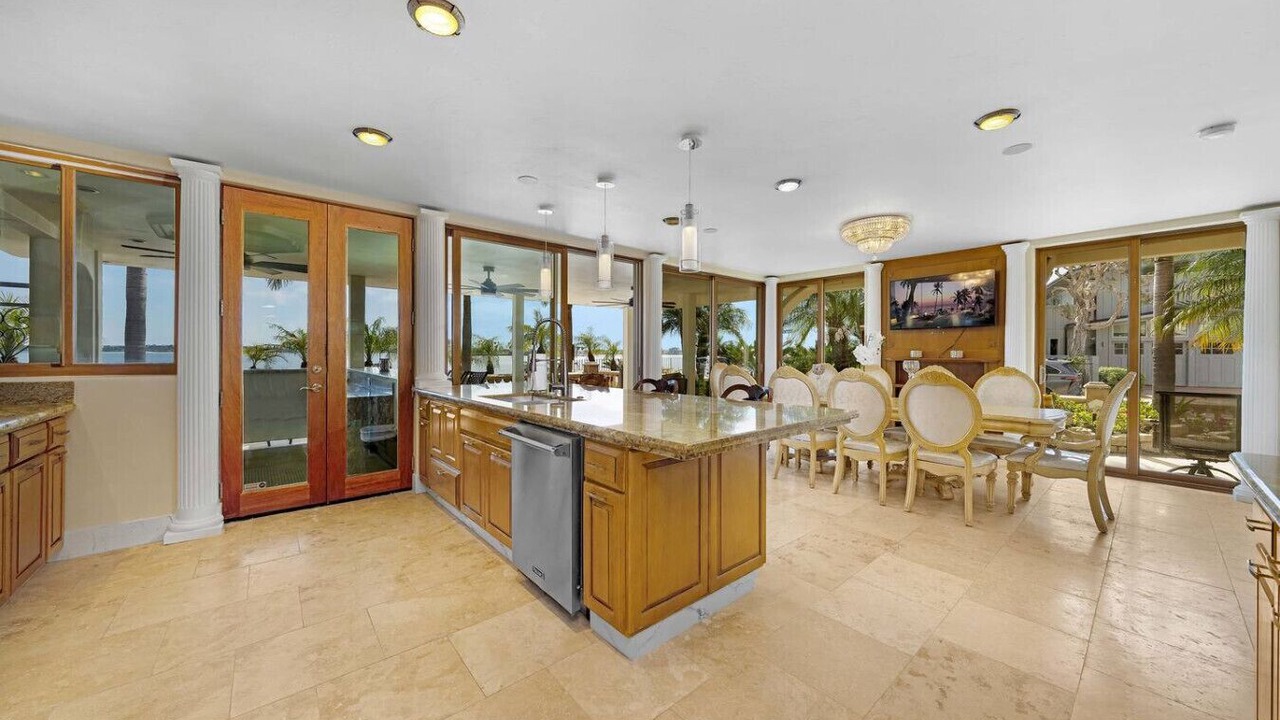 Photo of Kitchen in Crown Point