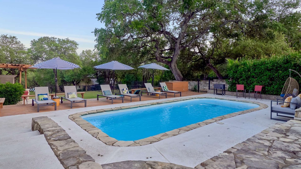 Photo of Outdoor in Hudson Bend
