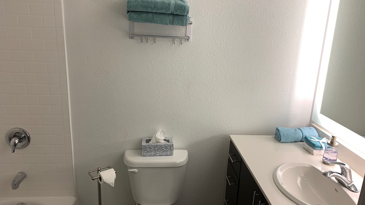 Photo of Bathroom in Mission Hills