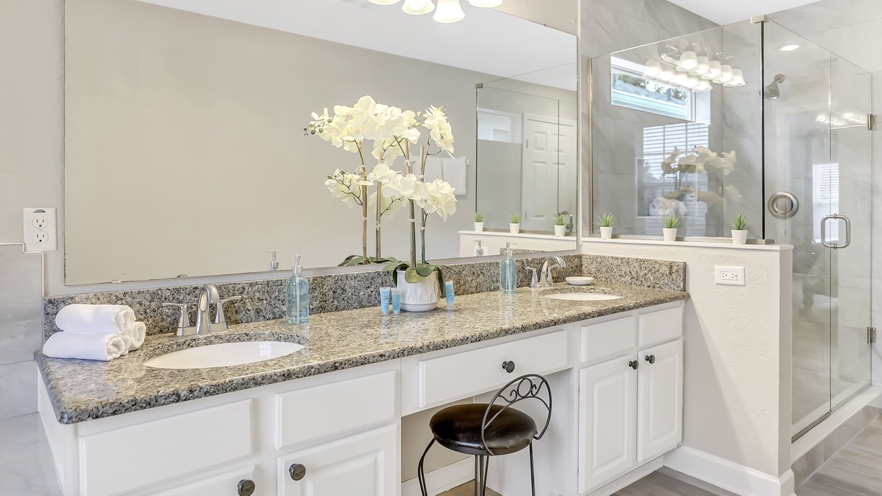 Photo of Bathroom in Windsor Hills