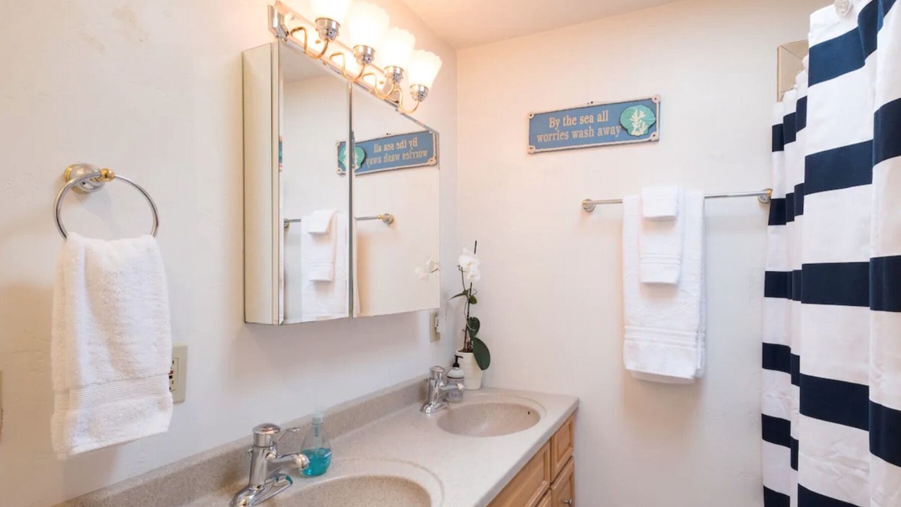 Photo of Bathroom in North Clairemont
