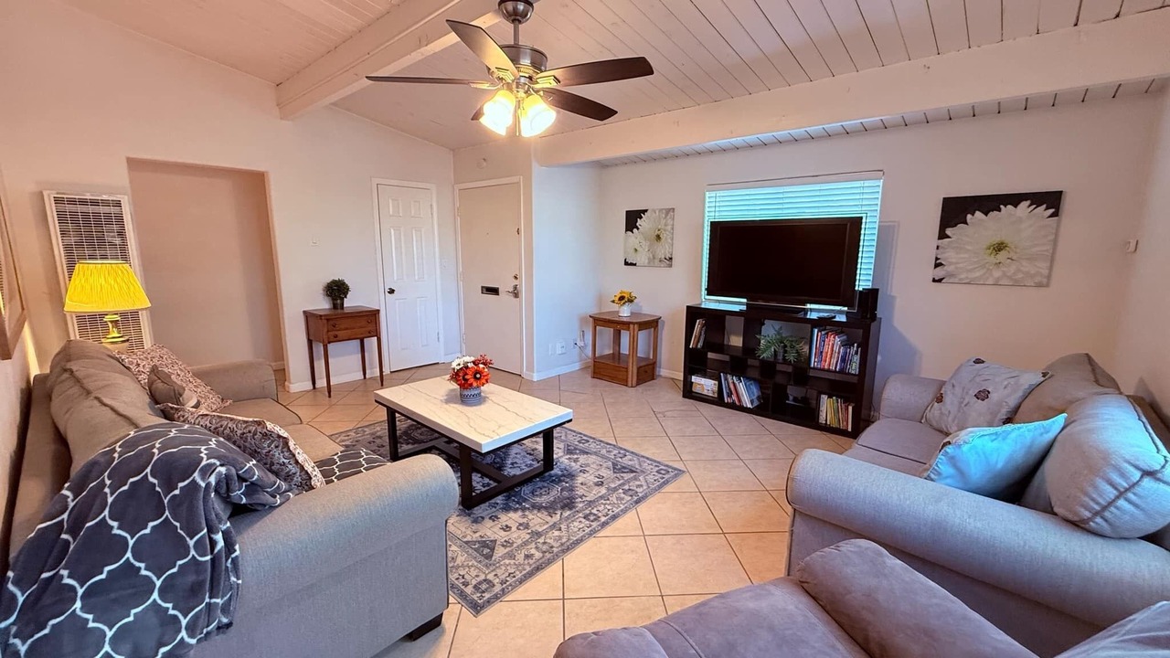 Photo of Bedroom in North Clairemont