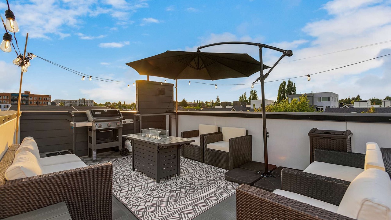 Photo of Patio Balcony in West Woodland