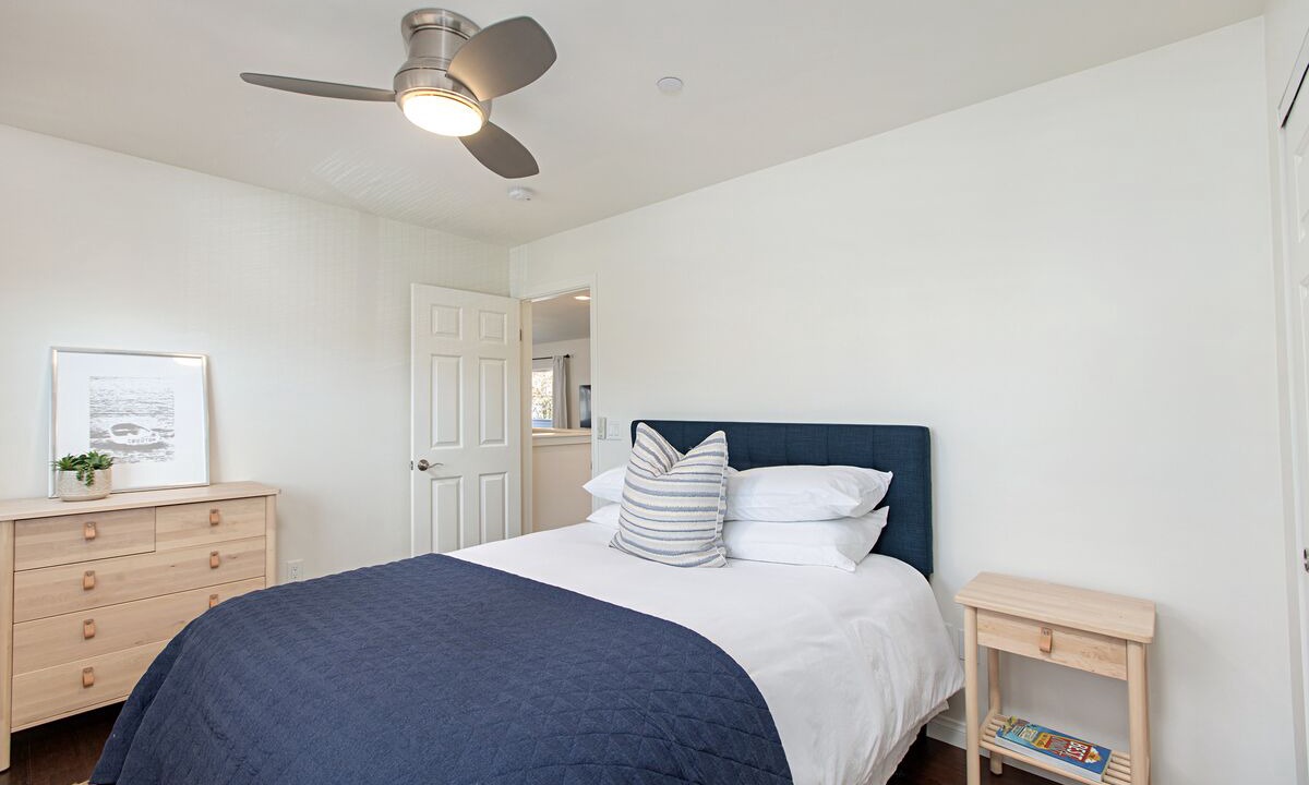 Photo of Bedroom in North Pacific Beach