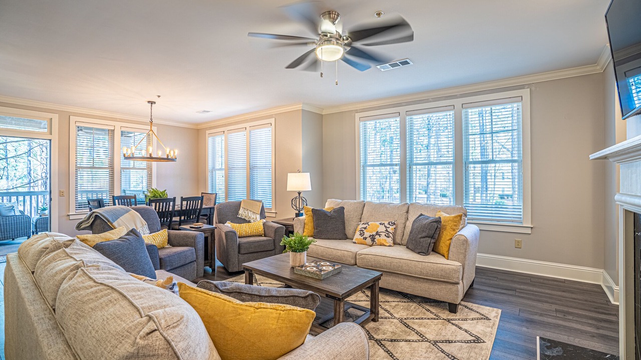 Photo of Livingroom in Greensboro