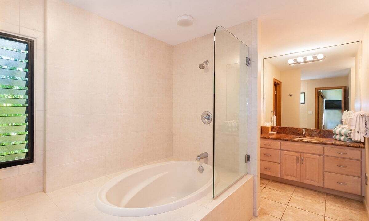 Photo of Bathroom in Kapalua