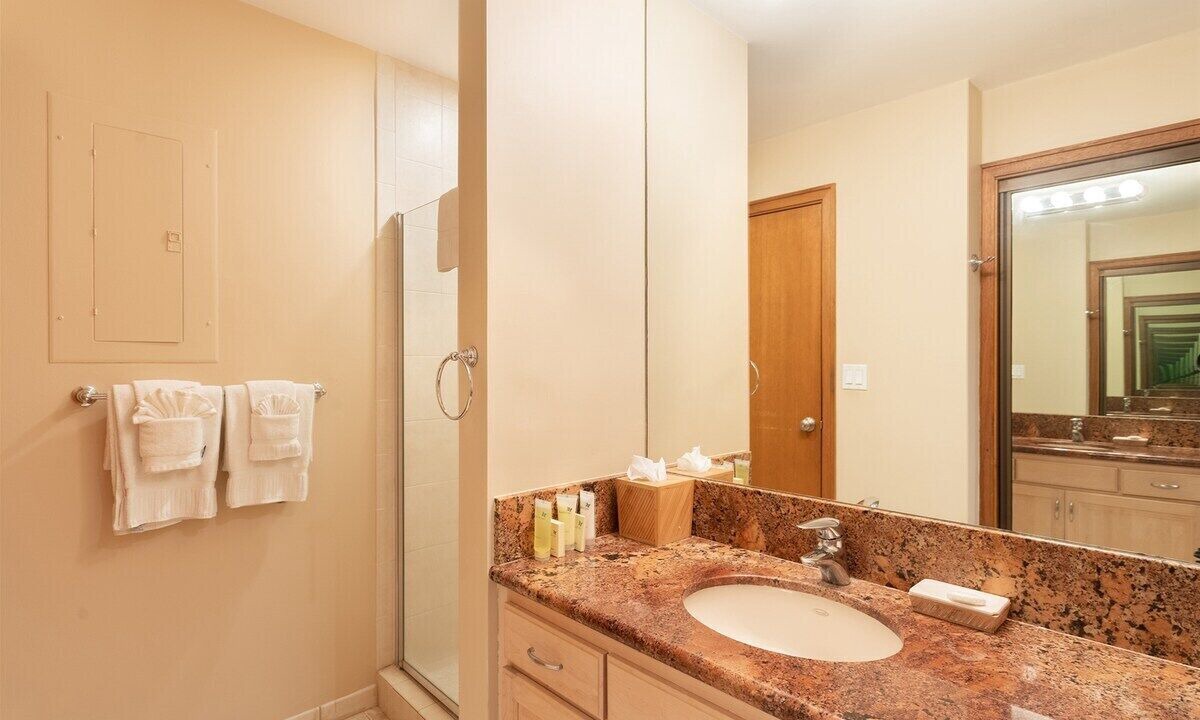 Photo of Bathroom in Kapalua