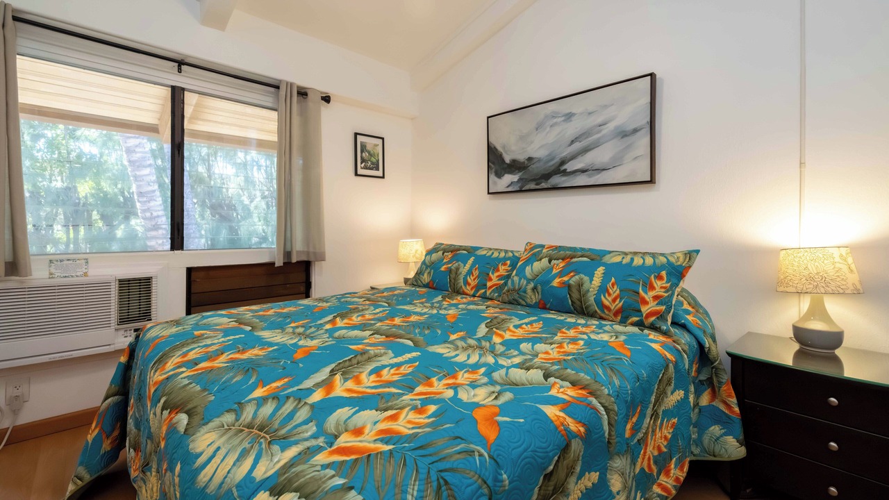 Photo of Bedroom in Maalaea