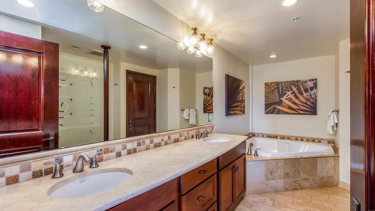 Photo of Bathroom in Wailua