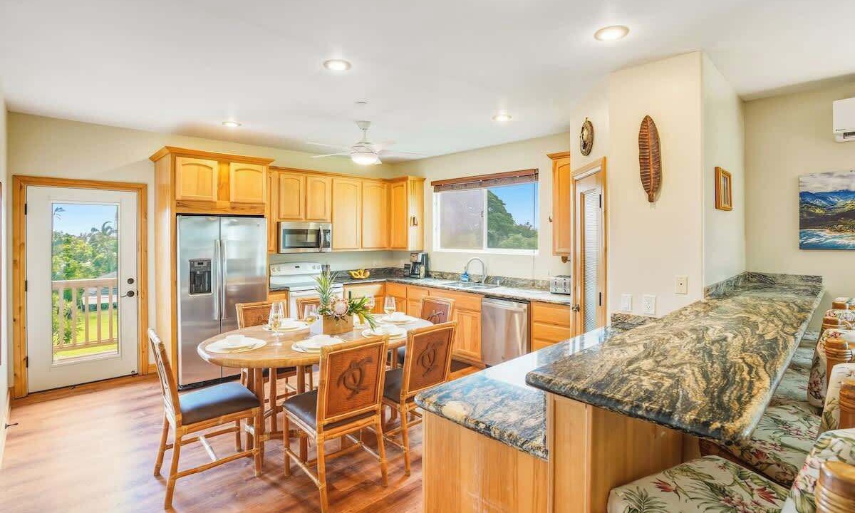 Photo of Bedroom in Poipu