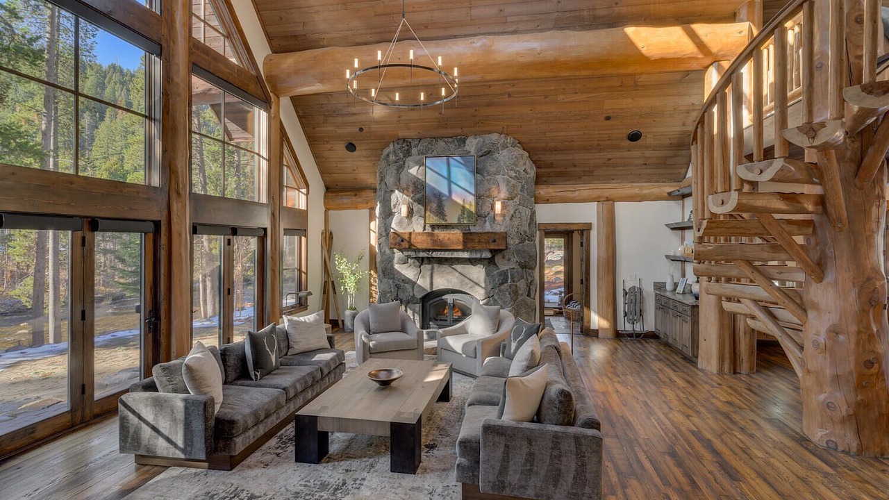Photo of Livingroom in Olympic Valley