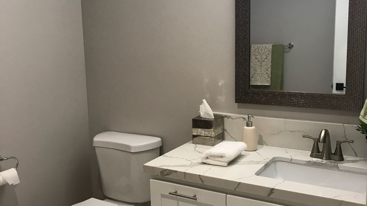 Photo of Bathroom in Allied Gardens