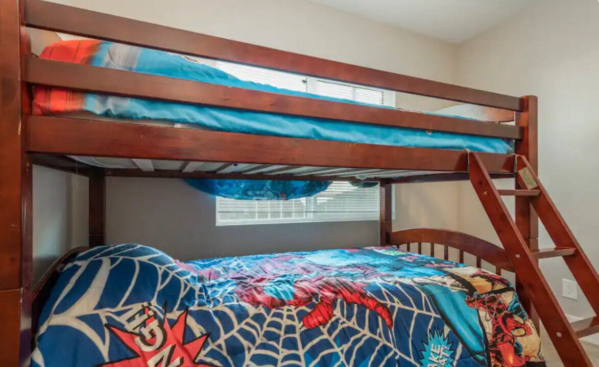 Photo of Bedroom in Allied Gardens